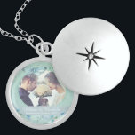 Collier En Argent Mariage Keepsaké<br><div class="desc">Un mariage personnalisé,  des cadeaux et des cadeaux avec une jolie peinture aquarelle d'un papillon bleu et des fleurs encadrant votre photo avec un filtre romantique doux sur votre image pour parfaitement mélanger l'art et la photographie.</div>