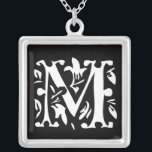 Collier en argent Momogramme<br><div class="desc">Colliers de conservation Choisissez soit Silver Plated Gold Finish ou Sterling Silver Unique Personnalisé! st Christmas Cadeau Mariage Keepsaké Wedding Party Colliers - pour changer la couleur arrière - plan - cliquez sur personnaliser - cliquez sur modifier - choisissez l'outil dernier dans le menu déroulant et choisissez l'une des couleurs...</div>