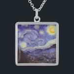 Collier En Argent Vincent Van Gogh Starry Nuit Vintage Art<br><div class="desc">Vincent van Gogh Starry Night Art Peinture Starry Night est un tableau de l'artiste post-impressionniste néerlandais Vincent van Gogh. Le ciel bleu de la nuit est rempli de nuages tourbillonnants, d'étoiles et d'une lune brillante croissant. La Nuit étoilée est la seule nocturne de la série de vues depuis la fenêtre...</div>