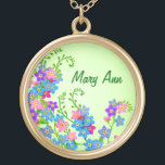 Collier floral de myosotis des marais personnalisa<br><div class="desc">La conception originale de beaux-arts de peu de bleu et rose m'oublient pas des fleurs de jardin par l'artiste/concepteur Carolyn McFann du studio de ronronnement de deux chats imprimé sur une qualité et un collier personnalisable. Les myosotis des marais sont des symboles de souvenir. Rappelez-vous quelqu'un spécial avec cette belle...</div>