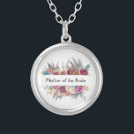 Collier Floral Personnalisé Mariage tendance fête nuptiale<br><div class="desc">Personnalisez ces magnifiques mariées mariages florales de boho et colliers de Mère de la mariée et de la chambre. Le texte peut être modifié à votre gré.</div>