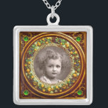 Collier FLORENCE RENAISSANCE FRUITS MODÈLE PHOTO Emerald<br><div class="desc">Elégant,  classique,  vibrant art Renaissance,  chef-d'oeuvre de Bottega della Robbia ( Florence - Italie ) en brun,  jaune,  vert,  bleu,  couleurs vives.</div>