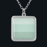 Collier Green ombre<br><div class="desc">Motif à rayures Ombre vert tendance.</div>