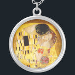 Collier Gustav Klimt La Peinture Classique Du Kiss<br><div class="desc">Gustav Klimt Le Kiss Gustav Klimt a utilisé de l'or réel dans sa belle oeuvre de femmes Art nouveau et d'art décoratif. Cette peinture Klimt a été appelée "Le Baiser" et est l'oeuvre Art nouveau la plus connue qu'il ait jamais peinte. Le tableau de Gustav Klimt est celui d'une femme...</div>