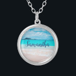 Collier Hawaii bleu océan plage de sable photo nom personn<br><div class="desc">Rappelez-vous l'odeur fraîche du sel de l'air marin chaque fois que vous portez cette photo étonnante et vibrante, nom personnalisé collier de charme. Ce collier se présente en petites, moyennes et grandes tailles, ainsi qu'en forme de carré et de cercle. Vous pouvez commander ce collier dans votre choix de métal...</div>