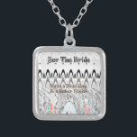 Collier Impression d'art cadeau Fête des mariées<br><div class="desc">Fête des mariées Cadeau Art Print Célébrez la future mariée avec l'élégant "Cadeau Fête des mariées" Art Print, une pièce magnifiquement conçue qui combine des souhaits sincères avec un arrière - plan élégant et complexe. Description : Cette oeuvre présente le message "Pour la mariée" en haut, suivi du sentiment chaleureux...</div>