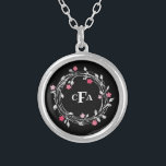 Collier Initiales Monogrammes noir blanc rose floral<br><div class="desc">Collier en métal argenté monochrome noir et blanc</div>
