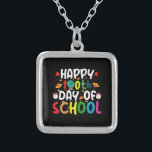 Collier Joyeux 100e jour de l'enseignant étudiant<br><div class="desc">Joyeux 100e jour de l'école 100 jours de l'école enseignant T-shirt étudiant</div>
