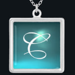 Collier Monogramme de Gem Aquamarine Bleue<br><div class="desc">Design élégant et unique avec pierres précieuses. Modélisation et rendu en 3D Studio Max par Bulgan Lumini .Part de la série Hyper Talismans.</div>