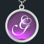 Collier Monogramme de gemme d'améthyste pourpre<br><div class="desc">Design élégant et unique avec pierres précieuses. Modélisation et rendu en 3D Studio Max par Bulgan Lumini .Part de la série Hyper Talismans.</div>