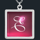 Collier Monogramme rouge rose rubis<br><div class="desc">Design élégant et unique avec pierres précieuses. Modélisation et rendu en 3D Studio Max par Bulgan Lumini .Part de la série Hyper Talismans.</div>