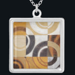 Collier Peinture moderne avec Motifs circulaires<br><div class="desc">Peint par Norman Wyatt,  Jr. ce tableau moderne présente des motifs circulaires multicolores en neuf carrés. Bon pour un mur qui a besoin d'art aussi bien que quelqu'un qui veut pratiquer son lancer de fléchettes!</div>