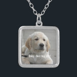 Collier Photo et nom personnalisés Golden Retriever Dog<br><div class="desc">Personnalisez ce Golden Retriever Dog keepsaké avec la photo et le nom de votre chien ou chiot (ou de la photo/nom de l'autre animal ou de la personne). Texte : "Best Dog Ever" ou ajoutez votre propre texte - Nous aimons Daisy (nom de votre chien), l'anniversaire du chien ou le...</div>