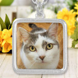 Collier Photo personnalisée<br><div class="desc">Téléchargez une photo et créez facilement votre collier personnalisé. Vous pouvez TRANSFÉRER ce DESIGN sur d'autres produits Zazzle et l'ajuster à la plupart des articles Zazzle. Les conceptions Studio Standard sont faites en haute résolution pour une impression professionnelle. Merci pour le choix de nos designs et l'arrêt par Standard Studio...</div>