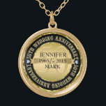 Collier Plaqué Or 50E Anniversaire Mariage Métallic Or & Noir 2<br><div class="desc">Collier commémoratif élégant du 50e anniversaire de mariage avec texte personnalisable. Or métallique et noir. Les accents de diamants blancs.</div>