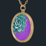 Collier Plaqué Or Aquarelle Succulente dentelle pourpre<br><div class="desc">Ce collier romantique présente un aqua succulent sur un arrière - plan en dentelle violette. Si vous planifiez un mariage et y compris des succulents dans vos bouquets,  ceux-ci feraient de jolis colliers de demoiselles d'honneur.</div>