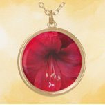 Collier Plaqué Or Flore rouge Amaryllis<br><div class="desc">Faites une déclaration de mode avec ce pendentif de collier avec chaîne qui présente l'image photo d'une magnifique fleur rouge Amaryllis. Un joli design floral ! Sélectionnez la forme,  la taille et le style de finition de votre pendentif.</div>