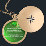 Collier Plaqué Or Une Vielle Bénédiction Irlandaise<br><div class="desc">Joyau celtique élégant, unique en or avec une pierre émeraude et entrée shamrock avec une ancienne prière irlandaise à l'intérieur pour la Saint Paddy's Day (, St. Patty ). Pierres 3D vibrantes et design très précis, modélisation et rendu 3D par Bulgan Lumini (c).Partie de la série Hyper Talismans. .Un design...</div>