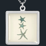 Collier Poisson triplé aquamarine<br><div class="desc">Cette image des différents types d'étoiles de mer sera un grand ajout dans votre collection de créatures marines. Vous pouvez vous imaginer à la plage à la recherche d'étoiles de mer ou jouer dans le sable. Cette image est parfaite pour ceux qui aiment la vie marine et veulent la prendre...</div>