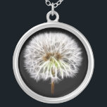 Collier Usine blanche de fleur de pissenlit<br><div class="desc">Pour plutôt ceci, visite Au sujet de cette conception : Le pissenlit est un plante éternel et herbacé avec longtemps, feuille lance-formé. Il est tellement profondément denté, ils a donné au plante son nom dans le vieux Français : le Bosselure-De-lion signifie la dent du lion dans le vieux Français. La...</div>