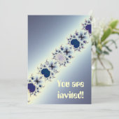 Collier violet Invitations personnalisés (Debout devant)