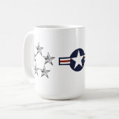 Colonel Mug de l'Armée de l'Air (Devant gauche)