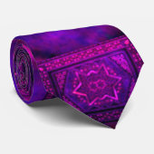 Colorant de cravate de mosaïque dans le pourpre (Roulé)