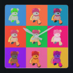 Coloré Pop Art teddy Chère horloge murale<br><div class="desc">Pop art Teddy Bear design</div>