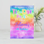 Coloré Tiedye Anniversaire Fête Invitation (Debout devant)