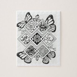 Colorez vos propres fleurs de papillon de puzzle