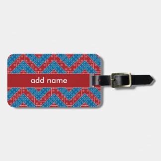 Colorful Chevron Pattern met Bricks Red Blue Bagagelabel