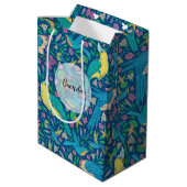 Colorful Cute Tropical Bids & Flowers Pattern Medium Cadeauzakje (Achterkant Gekanteld)
