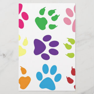 Colorful Dog Paws Briefpapier