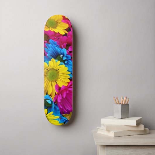 Colorful Flowers, Daisies - Blue Yellow Pink Skateboard (Muurkunst)