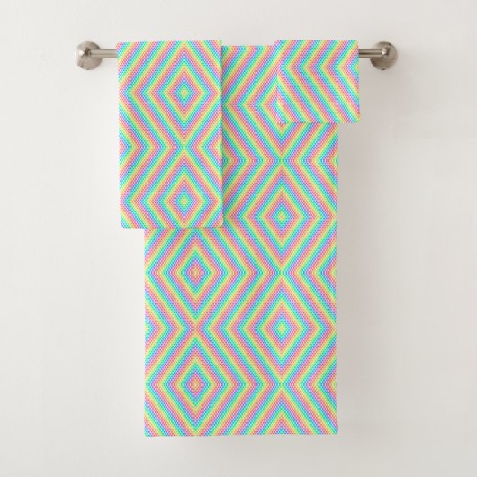 Colorful geometric pattern towel set  (En situation)