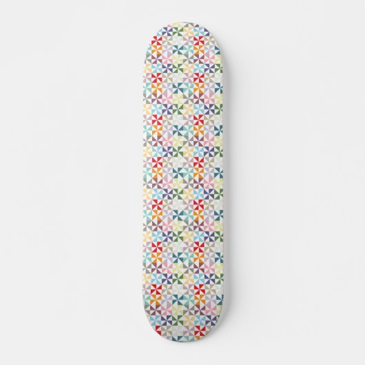 Colorful Geometric Pinrad Skateboard (Voorkant)