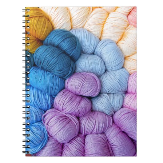 Colorful Knitting Yarn Balls Notitieboek (Voorkant)