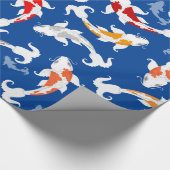 Colorful Koi Fish op Deep Blue Cadeaupapier (Hoek)