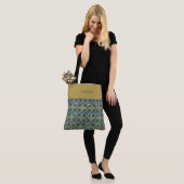 Colorful Moroccan Pattern Monogramed Draagtas (Op model)