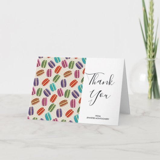 Colorful Parisian Macarons Pattern Birthday Bedank Kaart (Voorkant)