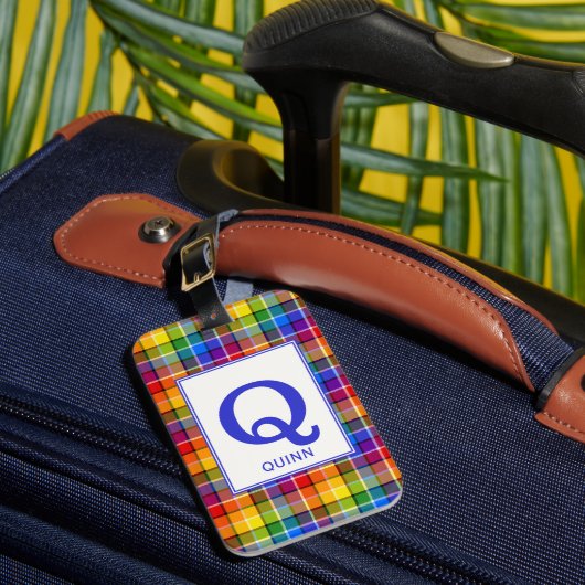 Colorful Rainbow Pset Monogramed Bagagelabel (Voorkant Insitu 1)