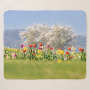 Colorful Spring Flowers with Tulps and Daffodils Sherpa Deken