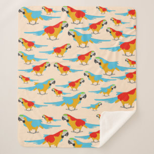 Colorful Tropical Macaw Pattern Sherpa Deken