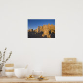 Colossale beelden van goden die de 2 bewaken poster (Keuken)