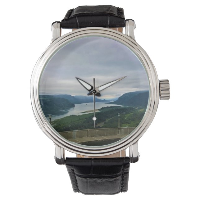 Columbia Horloge (Voorkant)