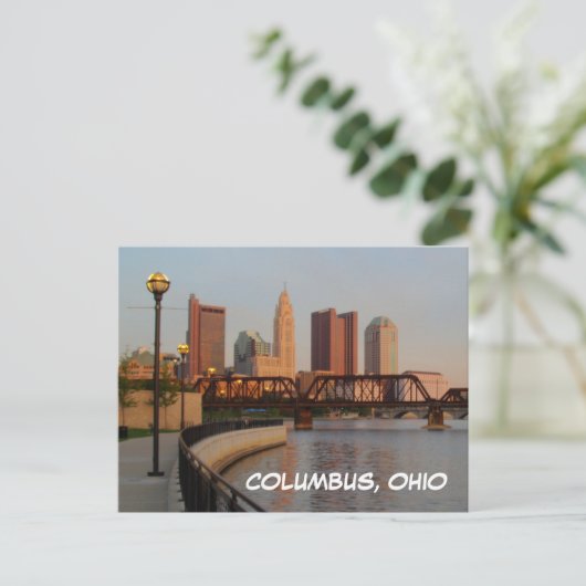 COLUMBUS, carte postale OHIO (Debout devant)