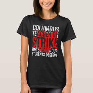 Columbus Ohio-leraren staken OH-leraar aan T-shirt