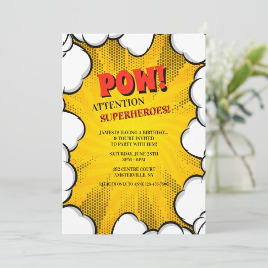 Comic Clouds-uitnodiging Kaart (Staand voorkant)