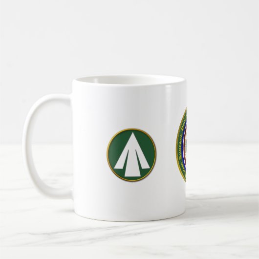 Commando Distributie militaire grondwaterinstallat Koffiemok (Links)