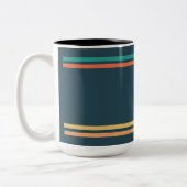 Commitment Over Comfort Retro Motivation Mug (Gauche)